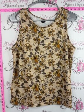 SHEIN tank top flowers yellow Beige Floral Sleeveless Tank Top with Gold Accents